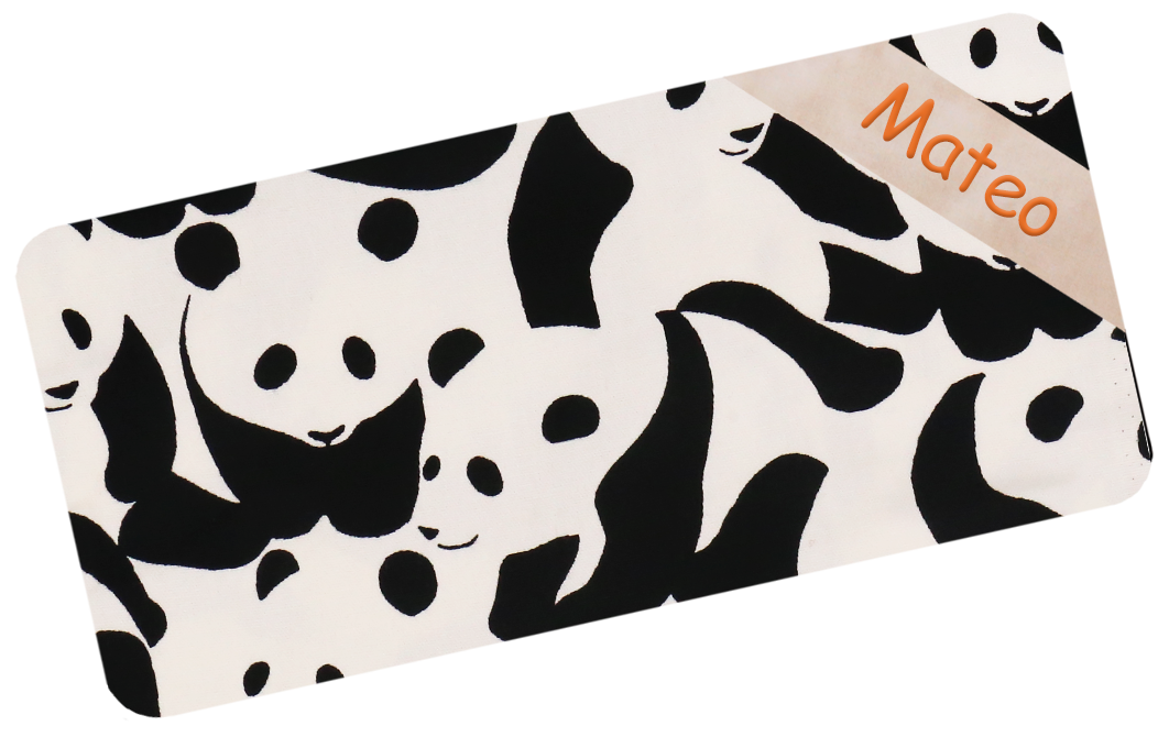 經典熊貓繡名油柑葉枕